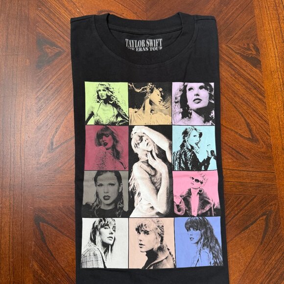 Taylor Swift | THE ERAS TOUR II BLACK T-SHIRT 2023 - 2024 - Picture 3 of 15